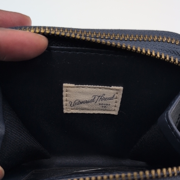 Universal Thread Navy Blue Faux Leather Compact Double Zipper Wallet - Picture 3 of 4